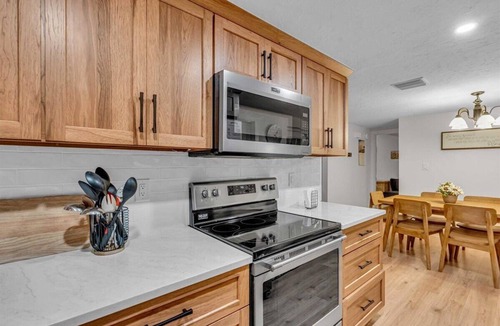Alta Vista House | Pelican Cove - 3/2 Private Backyard Heated Pool