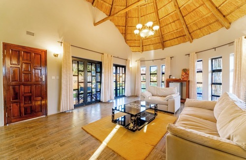 Victoria Falls Cabin | Peniel Retreat Centre