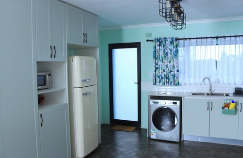 Bulawayo House | Perfect 2 Bedroom Farmhouse Close to Bulawayo CBD