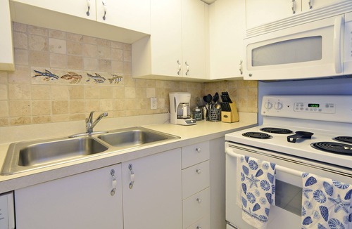 Longboat Key Condo | Pet Friendly Longboat Key Condo with View of Gulf