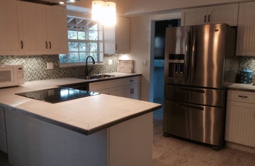 Arlington Park House | Pet-friendly, lovely home with large inground pool, live oaks and fenced yard.