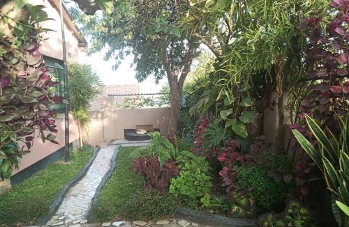 Centenary House | Piri's Garden Home Retreat