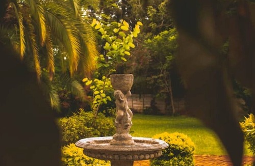 Harare Cottage | Pool Cottage at No. 105 by Ekhaya
