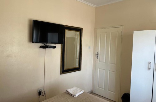 Harare Hotel | Premier Guest Lodge and Airport Shuttle Services