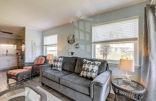 Gulf Stream Estates Condo | Private Beach & Pool Access: Murrells Inlet Condo!
