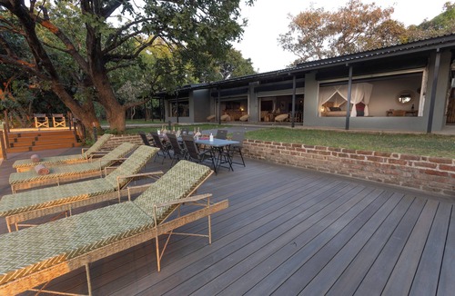 Kakumbi Cabin | Private Safari House, 5 minutes from South Luangwa National Park