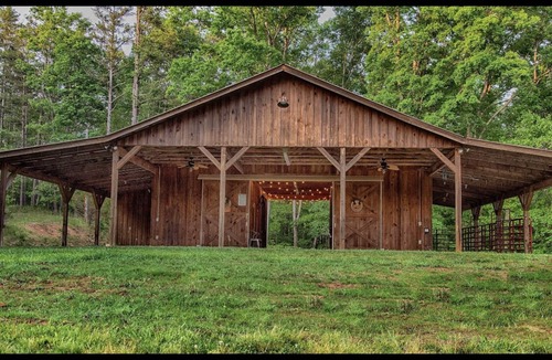 Toccoa Apartment | Private Setting Studio Apartment
