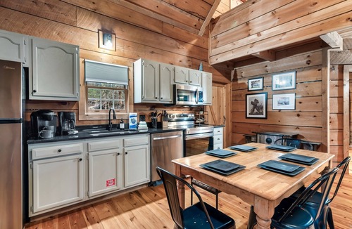 Townsend Cabin | Private Wooded Cabin w/Hot Tub, Fire Pit & Arcade
