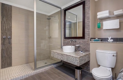 Lusaka Hotel | Protea Hotel by Marriott Lusaka Tower