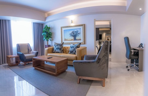 Harare Hotel | Rainbow Towers Hotel And Conference Centre