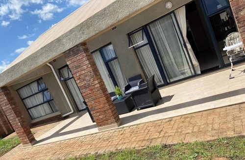 Harare Apartment | Remarkable 2-Bed Apartment in Harare