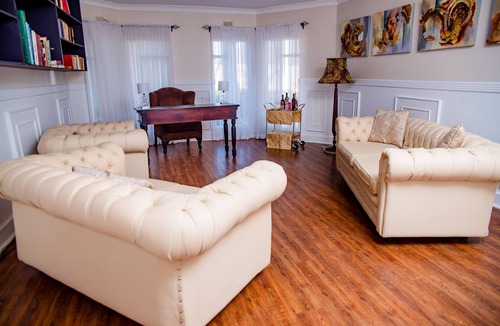 Harare East Cabin | Residences 747 Brooke Lodge, Your Home Away From Home Under the African Sun