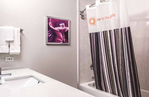 Arsenal Hotel | Rest Easy in Roomy Comfort - San Antonio Adventures Await | 2 Suites