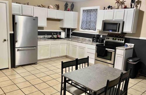 St. Joseph House | Riverfront Studio Cabin with Amazing View and Huge Yard