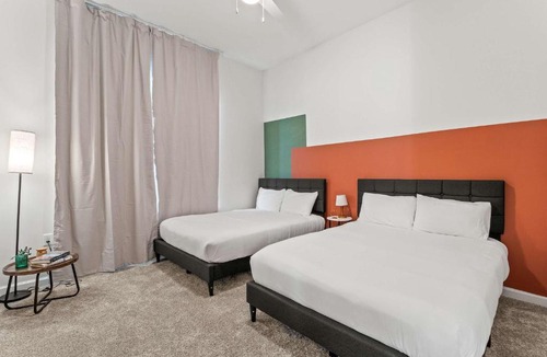 Florida Center Apartment | Riviere 3BR Apartment Stylish King Family Pets Friendly Pool & Gym Near Epic Universe