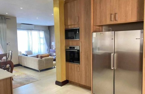 Chiawa Conservancy Villa | Roma Park 2 Bedroom Villa