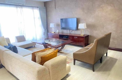 Chiawa Conservancy Villa | Roma Park 2 Bedroom Villa