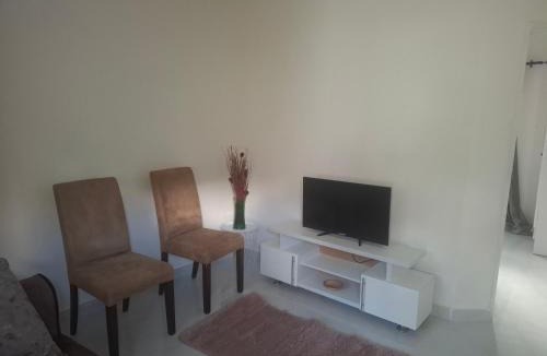 Lusaka Apartment | Rose's Garden Cottages