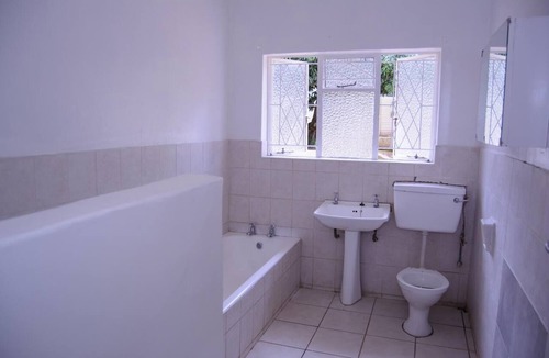 Harare East House | Royal Guest House