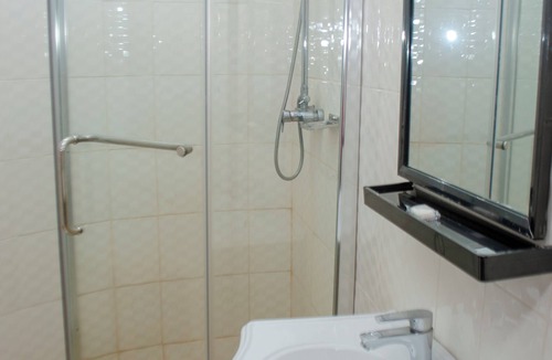 Lusaka Cabin | Royal Shalom Lodge