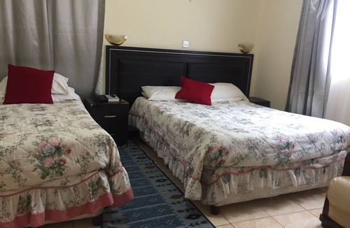 Livingstone Hotel | Roysam Lodge