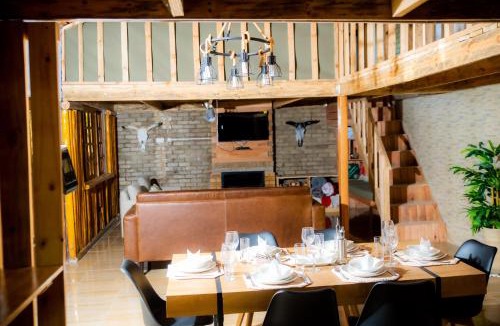 Chikomba Villa | Rustic Luxury Farm Cabin located in Hwedza - 2031