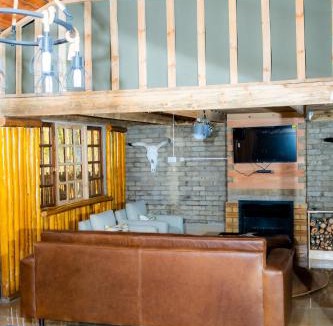 Chikomba Villa | Rustic Luxury Farm Cabin located in Hwedza - 2031