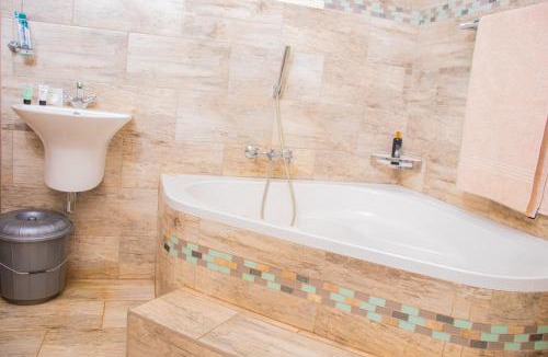 Harare House | Sammy's Guest Lodge