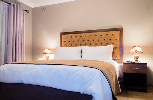 Harare Bed & Breakfast | Sarum Lodge