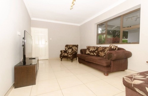 Harare Bed & Breakfast | Sarum Lodge