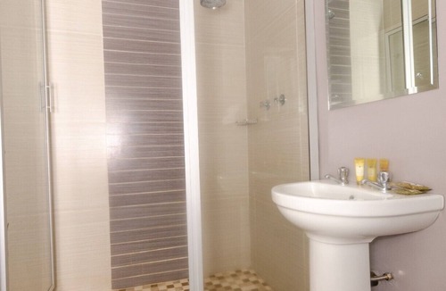 Harare Bed & Breakfast | Sarum Lodge
