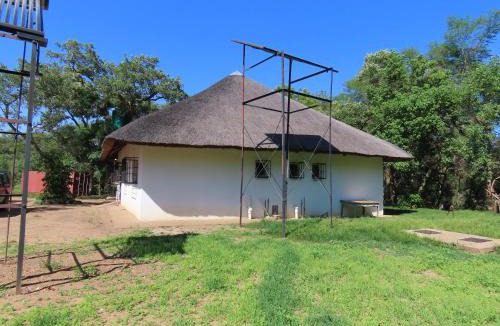 Zimbabwe Apartment | Schimper Mwenezi View