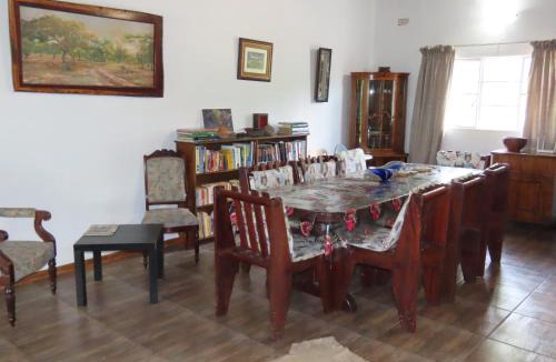 Zimbabwe Apartment | Schimper Mwenezi View