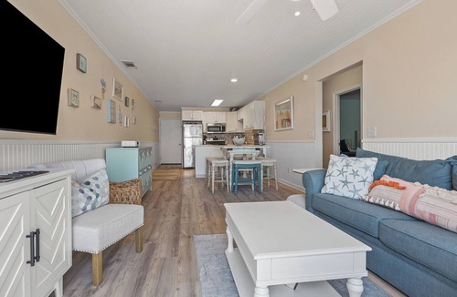 Cherry Grove Beach Condo | Sea Cloisters II Ocean Front Beach Retreat