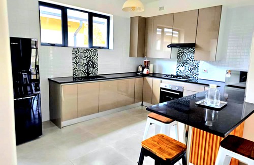 Victoria Falls Apartment | Sea Of Dreams