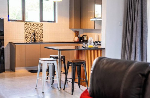 Victoria Falls Apartment | Sea Of Dreams