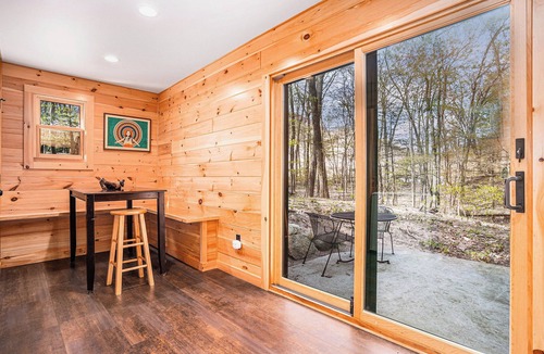 Holland Cottage | Secluded dog-friendly beach retreat with hot tub
