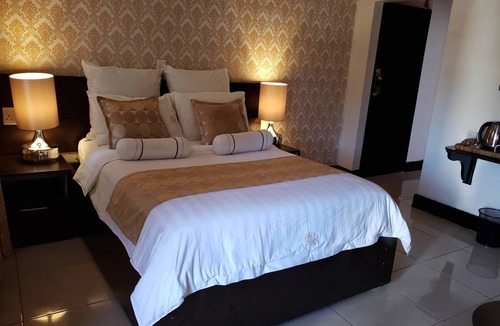 Bulawayo Hotel | Selborne Hotel
