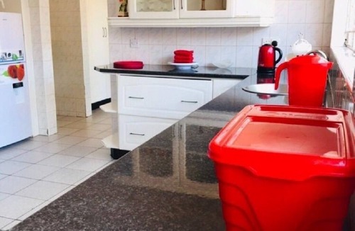 Harare East House | Self Catering Modern fully furnished House