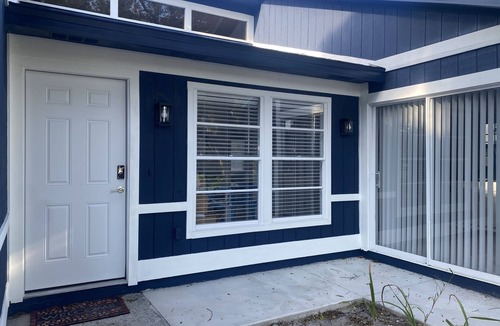 Ridge Wood Heights House | Serene Blue House by Siesta Key