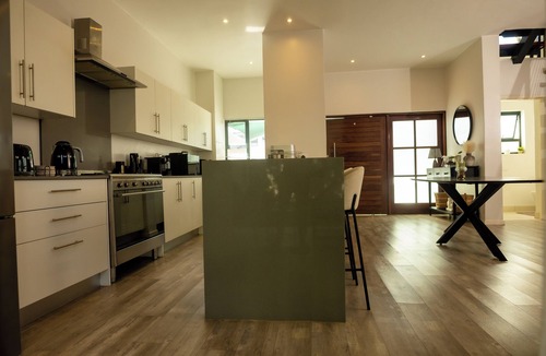 Victoria Falls Apartment | Serenity Falls Estate luxury 2 Bedroom Getaway