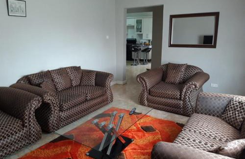 Chiawa Conservancy Apartment | Sheilas home away from home