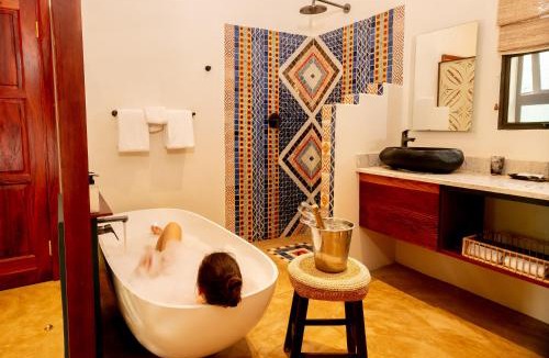 Victoria Falls Cabin | Shongwe Lookout