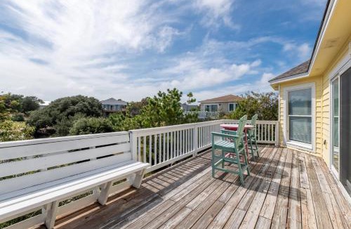 Duck House | Shore is Fun - Duck, Poteskeet, Beach 480 Yds, 3 Min. Walk to Downtown, Pool, Hot Tub, YR Flex