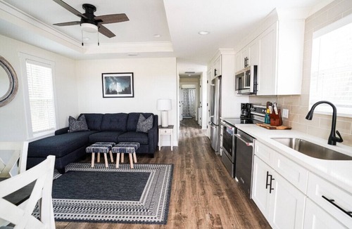 Freeport Cottage | Short drive to the beautiful 30-A beaches! Cozy Riverwalk Landing Cottage 6-F
