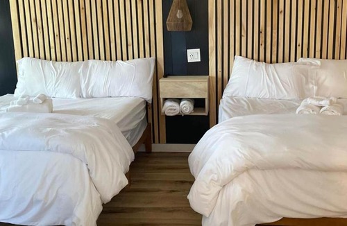 Town of Milo Hotel | Showboat Hotel