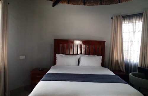 Harare Ski Chalet | Skyline River Resort