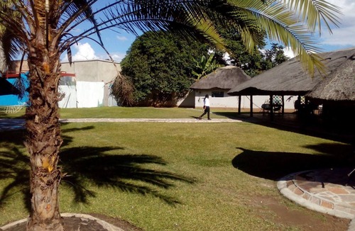 Lusaka Hotel | Skyview Lodge At The Barn