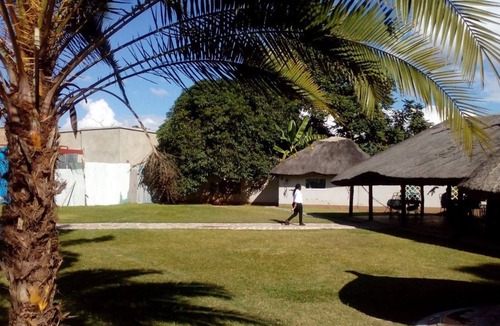 Lusaka Hotel | Skyview Lodge At The Barn