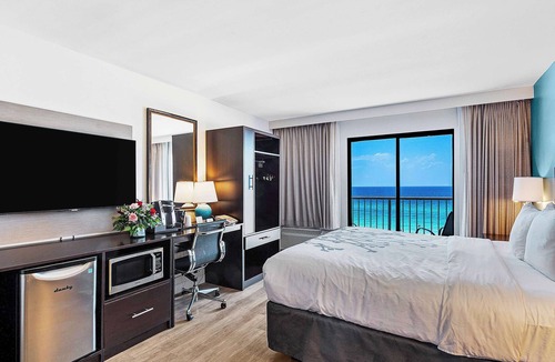 Orange Beach Hotel | Sleep Inn Orange Beach
